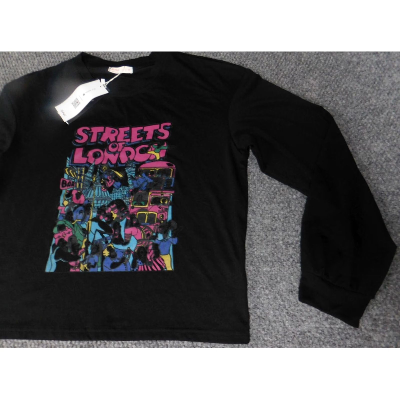 Vintage ROMWE Shirt Womens M Black London Graphic Casual Crew Neck T-Shirt Size M / US 6-8 / IT 42-44 - 3 Thumbnail