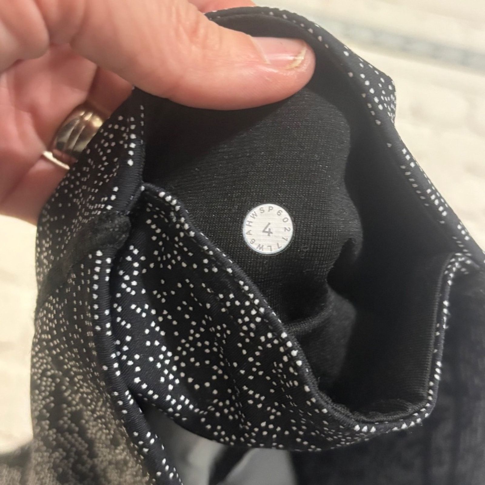 Lululemon Lululemon leggings size 4 Size 27" / US 4 / IT 40 - 9 Thumbnail