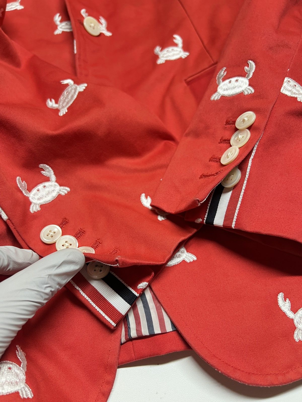 Thom Browne Crab embroidered blazer Size US M / EU 48-50 / 2 - 5 Thumbnail