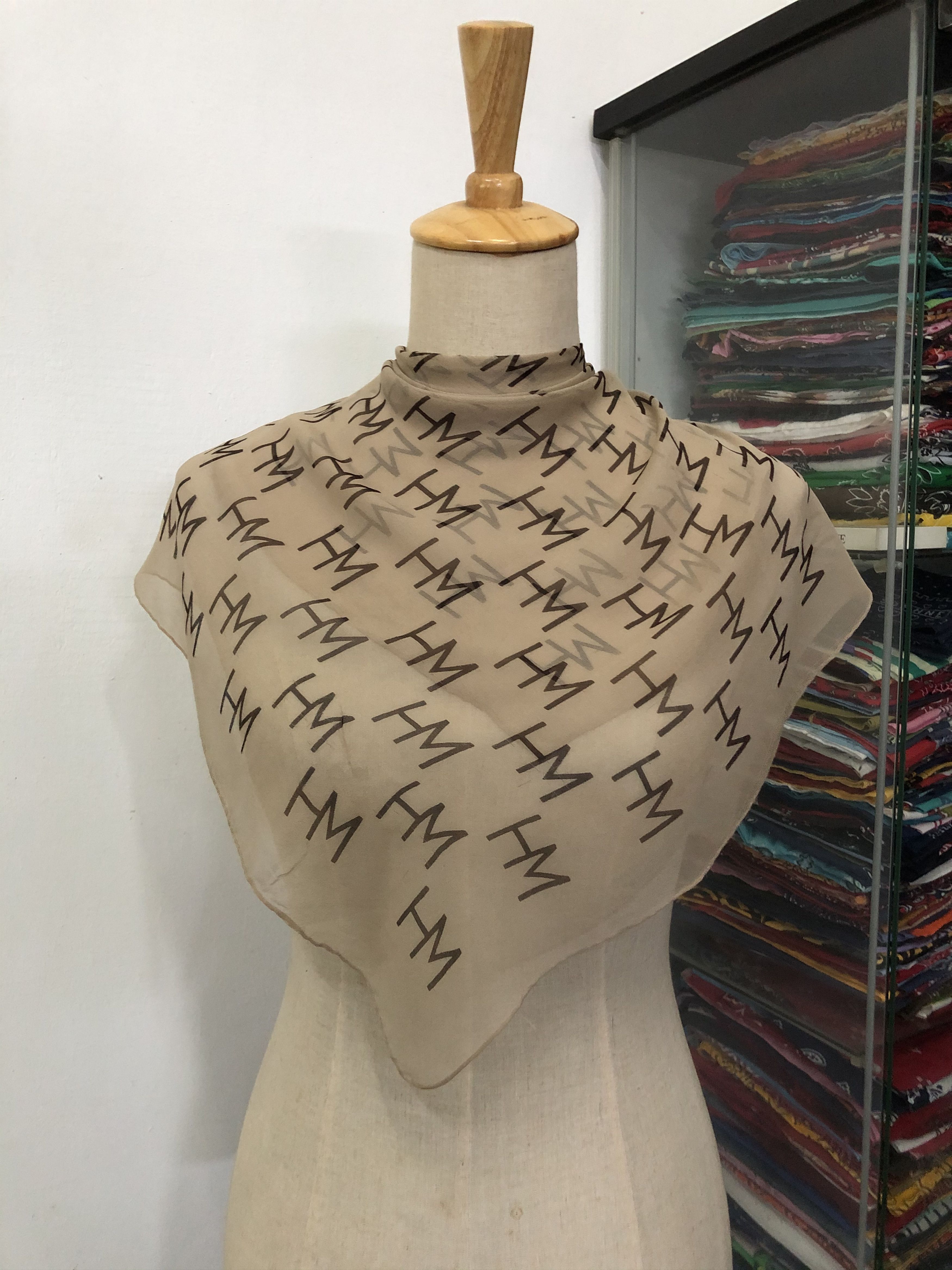 Hanae Mori Vintage Hanae Mori Silk Scarf Size ONE SIZE - 1 Thumbnail