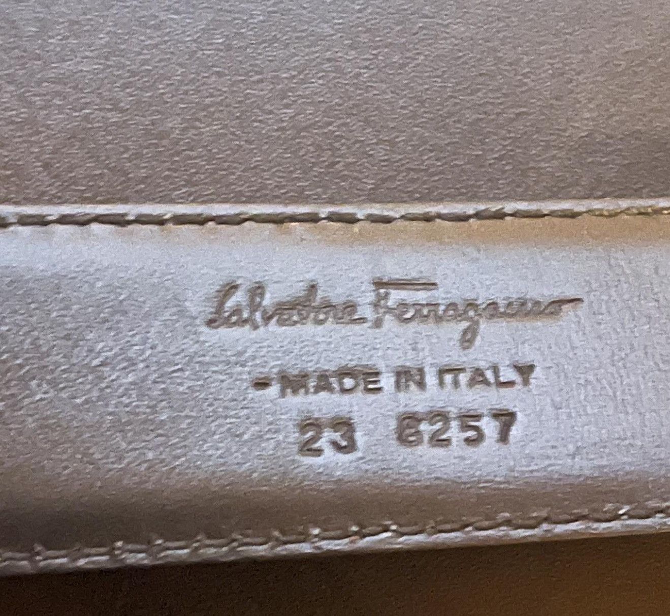 Salvatore Ferragamo Vintage Salvatore Ferragamo Adjustable gancini belt W/COA Size 34 - 7 Thumbnail