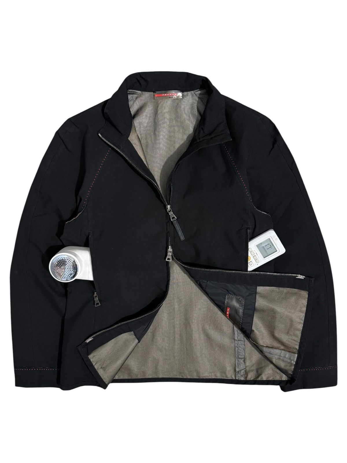 Prada Vintage prada goretex women jacket Size M / US 6-8 / IT 42-44 - 1 Thumbnail