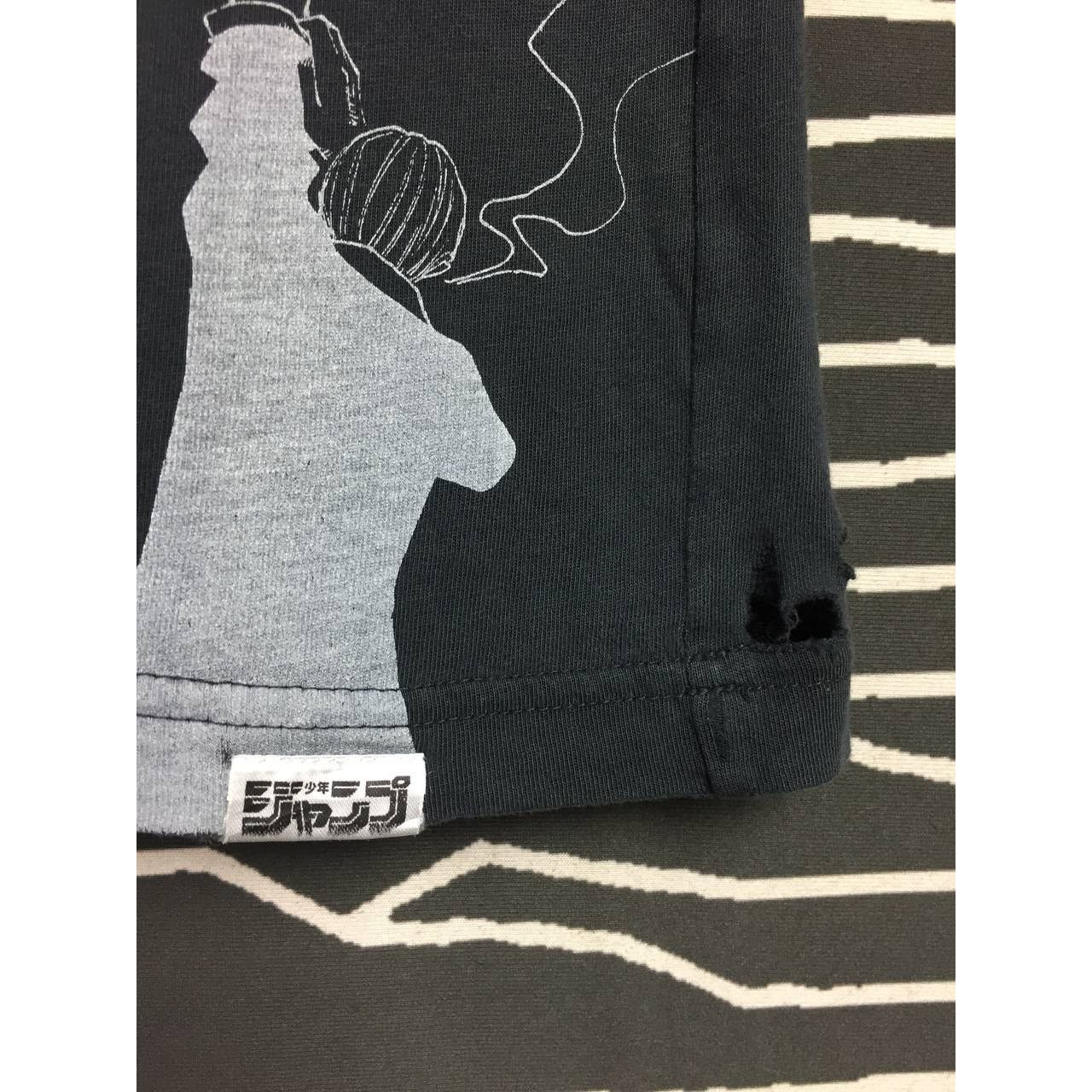 Anime × Japanese Brand × Uniqlo Distressed Uniqlo Shonen Jump 50th Anniversary One Piece Tee Size US M / EU 48-50 / 2 - 7 Thumbnail