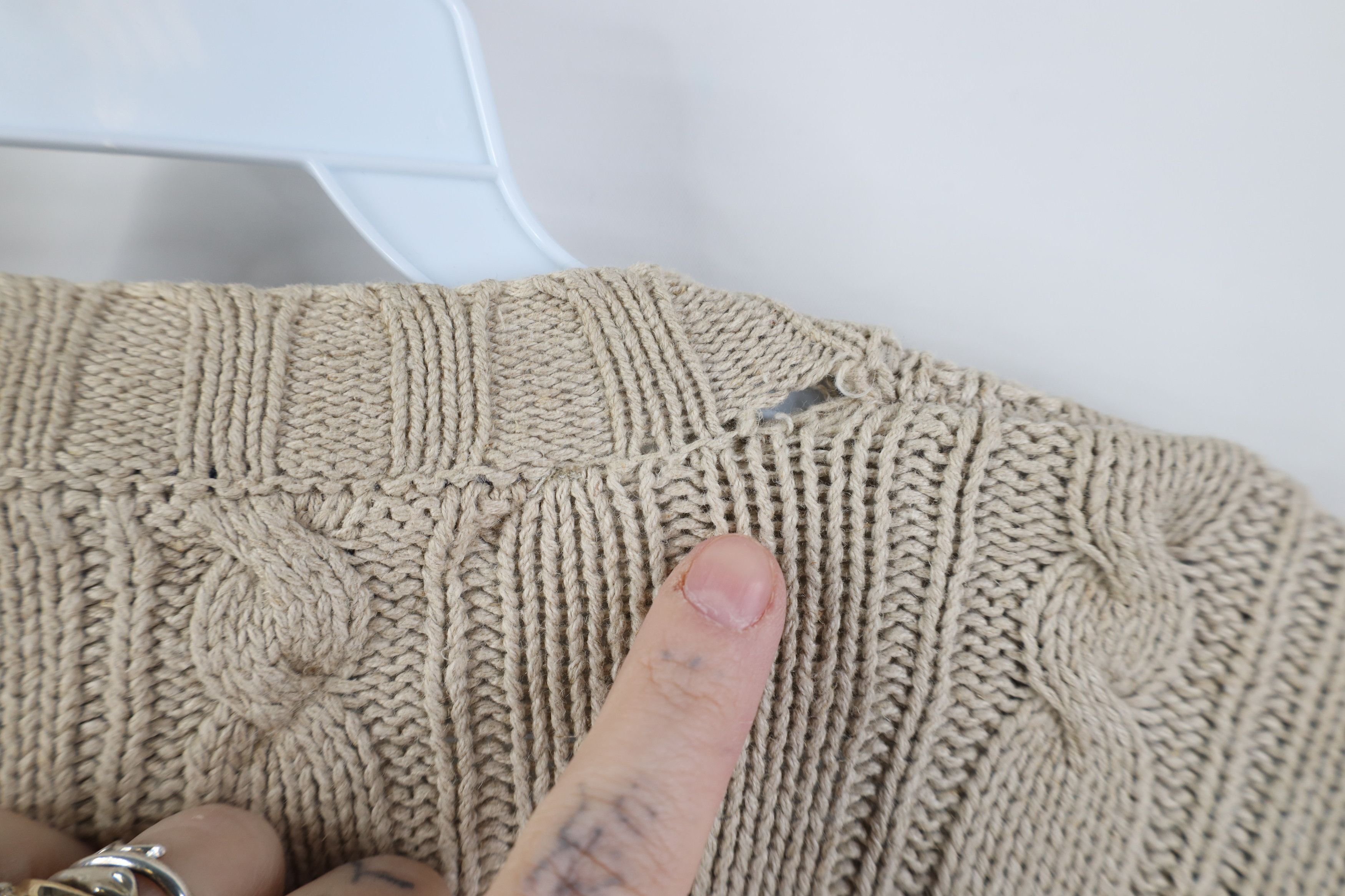 Tommy Hilfiger Vintage 90s Tommy Hilfiger Cable Knit Fisherman Sweater Size US L / EU 52-54 / 3 - 7 Thumbnail