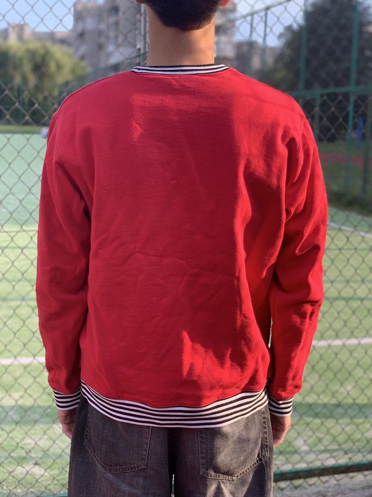 Supreme Supreme 2017 trend sweatshirt Size US L / EU 52-54 / 3 - 3 Thumbnail