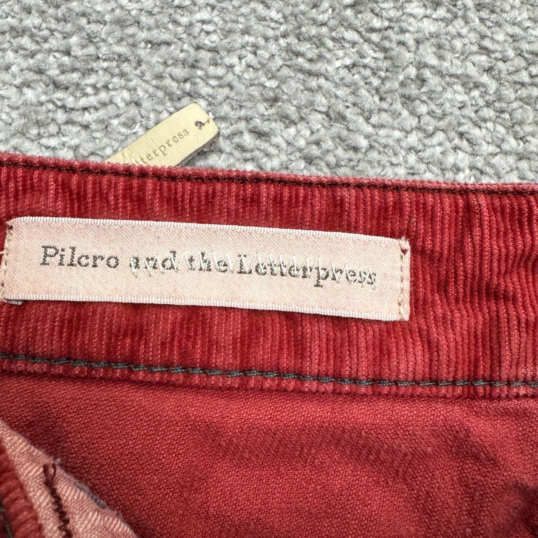 Vintage Pilcro And The Letterpress Corduroy Pants Womens 26 Red Cotton Chino Regular Skinny ZIP Closure Button Front 90s? Size 26" / US 2 / IT 38 - 7 Thumbnail