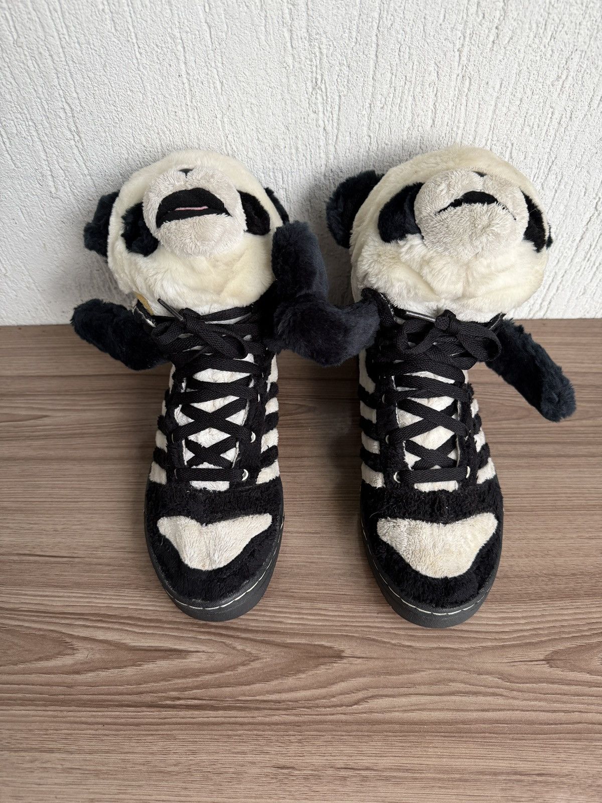Jeremy Scott Js panda Bear sneaker Size US 9 / EU 42 - 9 Thumbnail