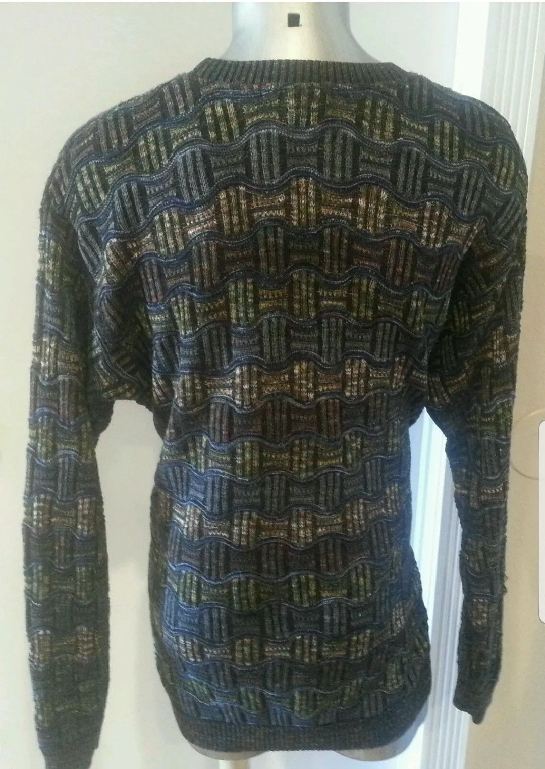 Tundra Canada CREWNECK 3D BIGGIE COSBY COGI Size US XL / EU 56 / 4 - 4 Thumbnail