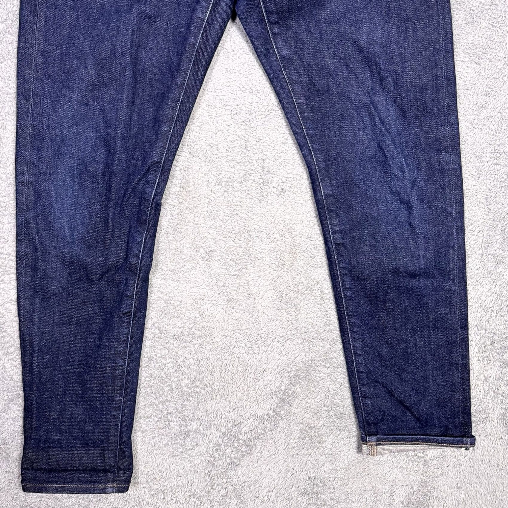 Uniqlo Uniqlo Jeans Selvedge Kaihara Slim Straight Indigo Raw Denim Men’s 33x32 Jeans Slim Straight City Hipster 5-Pocket Mens Size US 33 - 4 Thumbnail