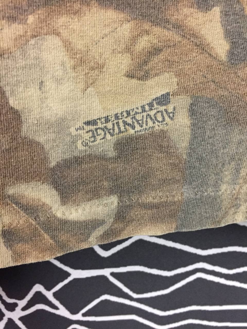 Vintage Vtg 90s Buck Wear Advantage Camo All Over Print Tee Size US XXL / EU 58 / 5 - 12 Thumbnail