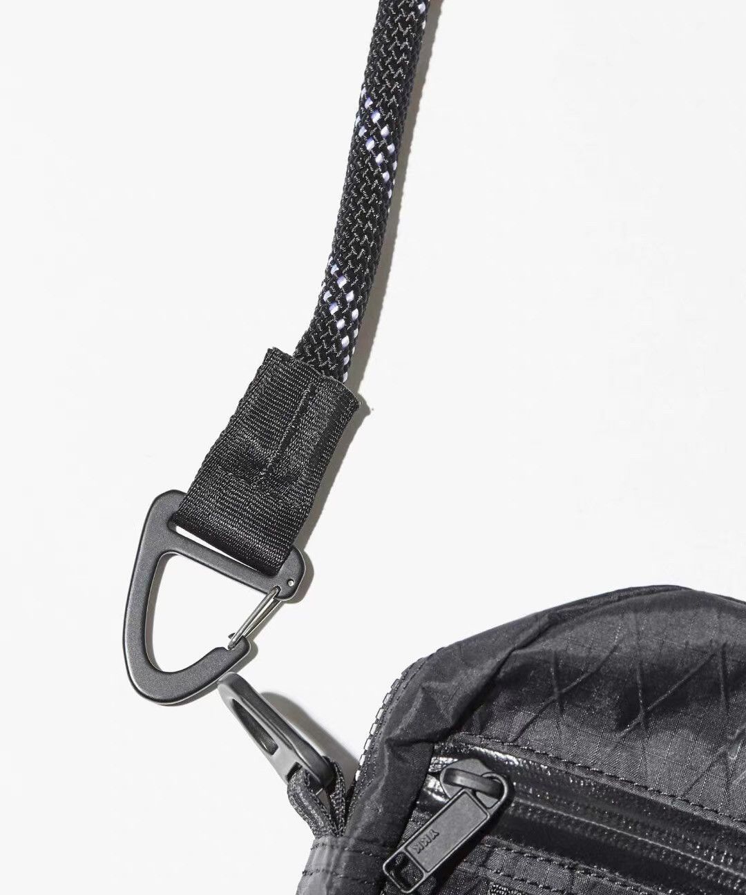 F/CE F/CE Utility Shoulder Pouch Available Colors: Blue, Ｑ22 Size ONE SIZE - 7 Thumbnail