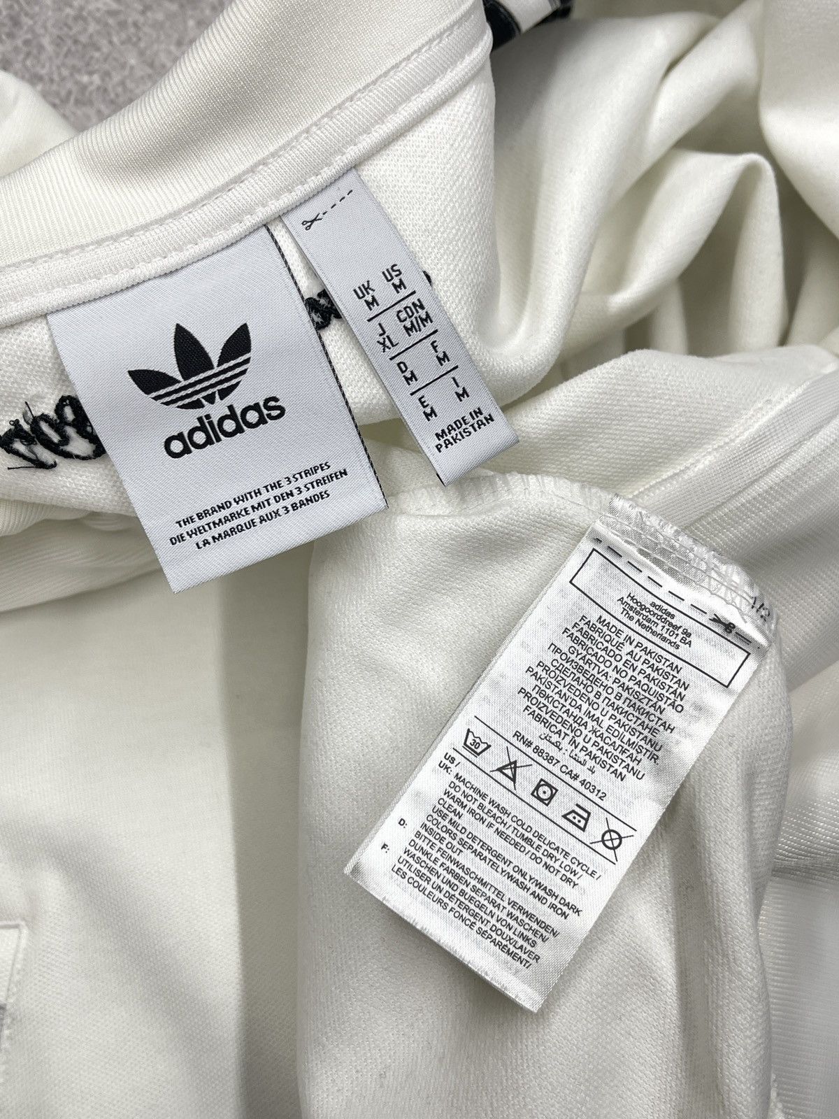 Adidas Mens Adidas Juventus Backenbauer Track Jacket White Size US M / EU 48-50 / 2 - 10 Thumbnail