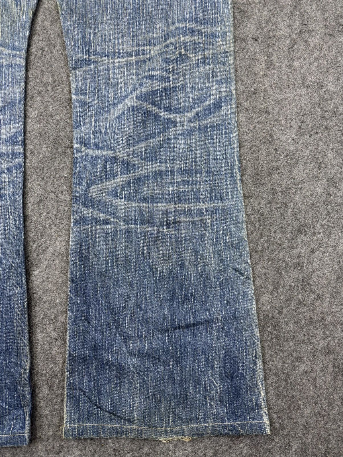 Edwin 💥Flare💥Edwin 503 Insane Fades Medium Wash Denim F910 Size US 33 - 8 Thumbnail
