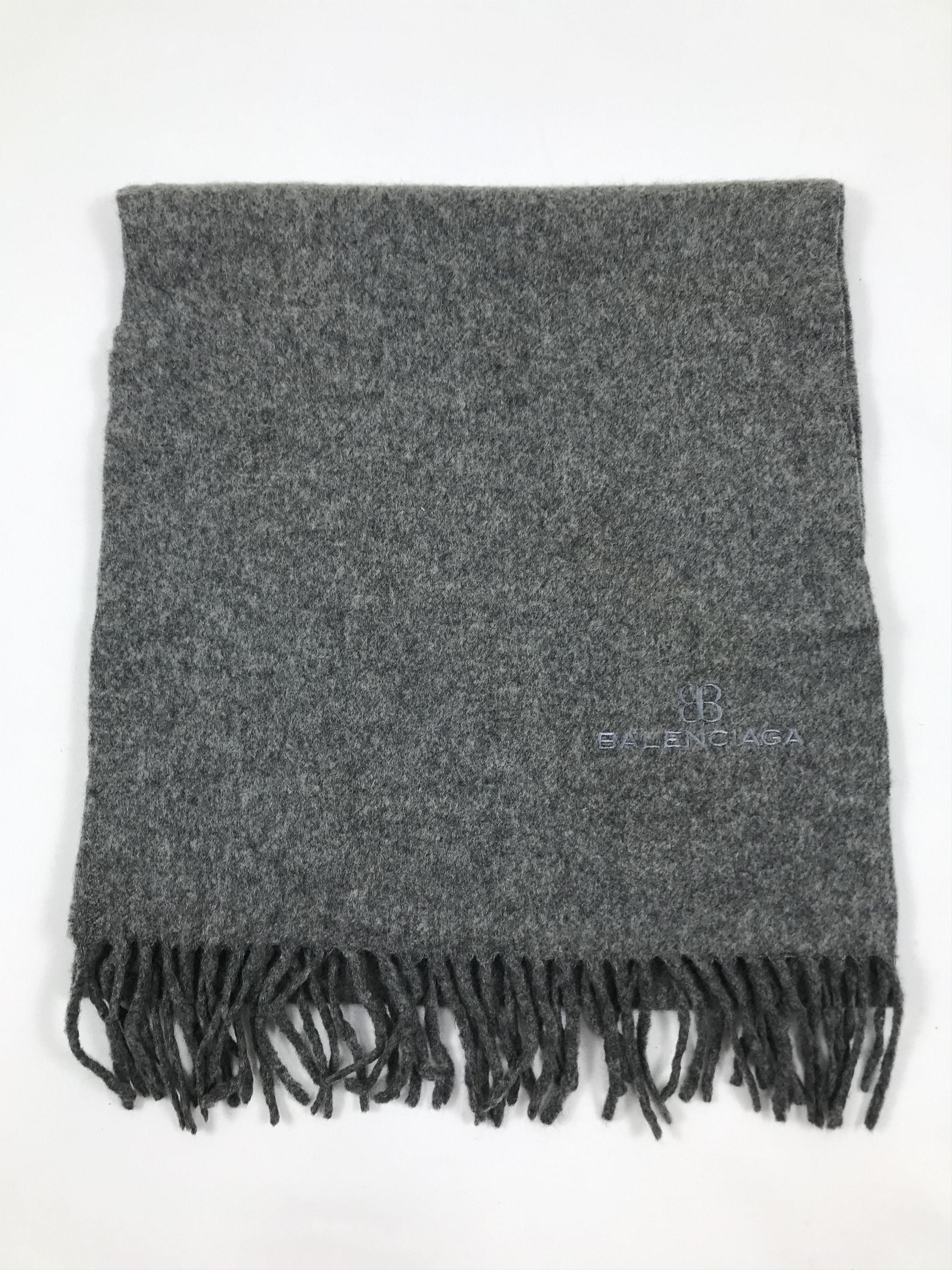 Balenciaga Balenciaga Luxury Scarf / Muffler / Wool Size ONE SIZE - 2 Thumbnail