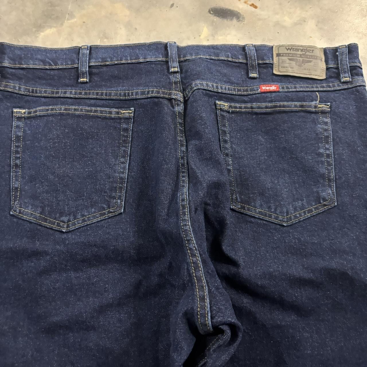Vintage Crazy Vintage Y2K/2000s Baggy Dark Blue Wash Essential Denim Jeans! 42x30 Size US 42 / EU 58 - 7 Thumbnail