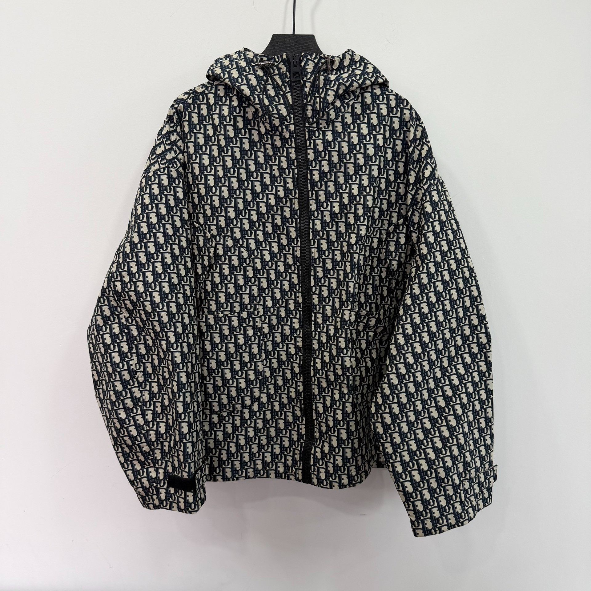 Dior Dior Oversized Jacket M Women Size M / US 6-8 / IT 42-44 - 1 Thumbnail