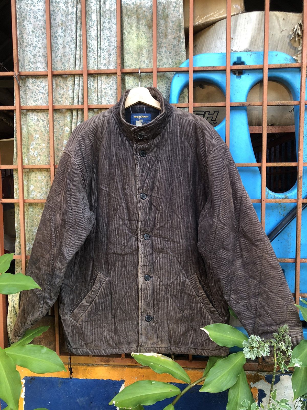 image of Vintage x Woolrich Woolen Mills Woolrich Hunting Jacket Corduroy in Brown, Men's (Size Large)