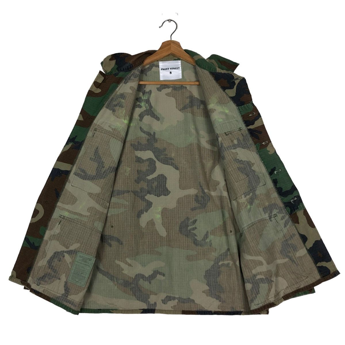 Japanese Brand 🔥Camo Jacket Multi Pocket Cargo Front Street Made in Italy Size US M / EU 48-50 / 2 - 13 Thumbnail