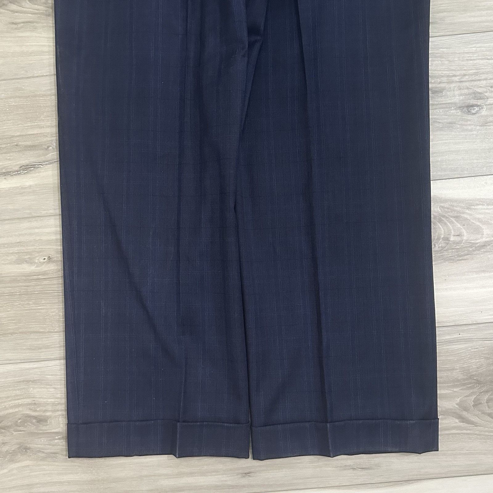 Hickey Freeman NWOT Hickey Freeman Royal Blue Window Pane Plaid Suit 42R Size 42R - 16 Thumbnail