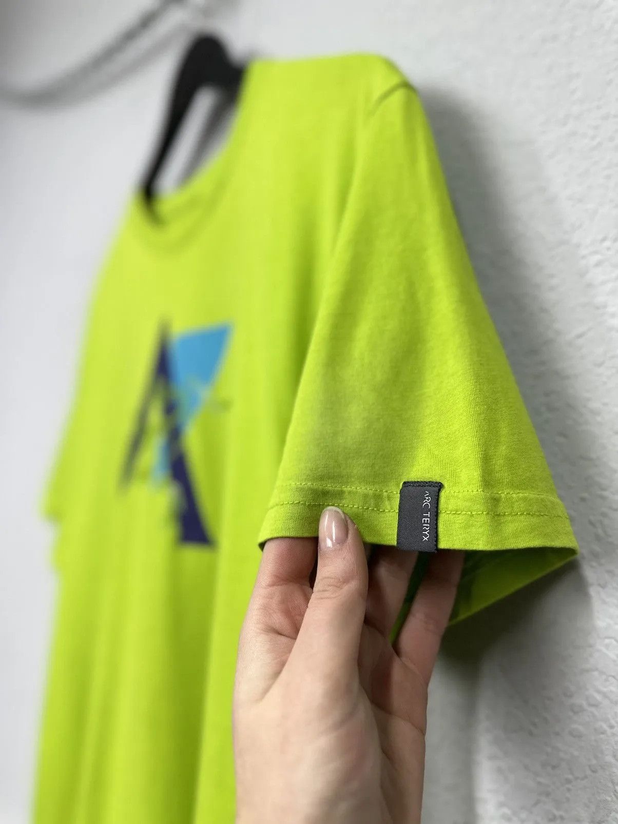 Outdoor Research Jersey Vintage T-shirt Arcteryx Gore-tex Big Logo Ark jacket Size US M / EU 48-50 / 2 - 4 Thumbnail