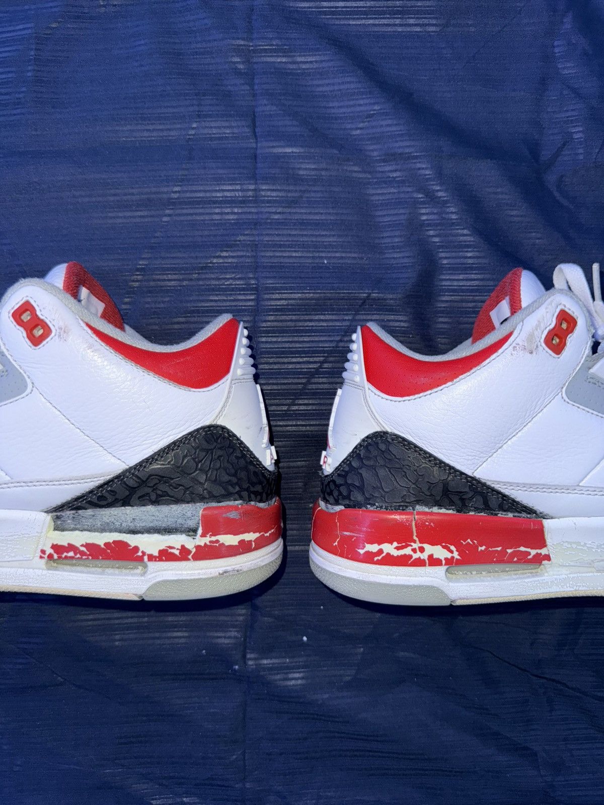 Jordan Brand Air Jordan 3 Fire Red 2013 Size US 9 / EU 42 - 6 Thumbnail