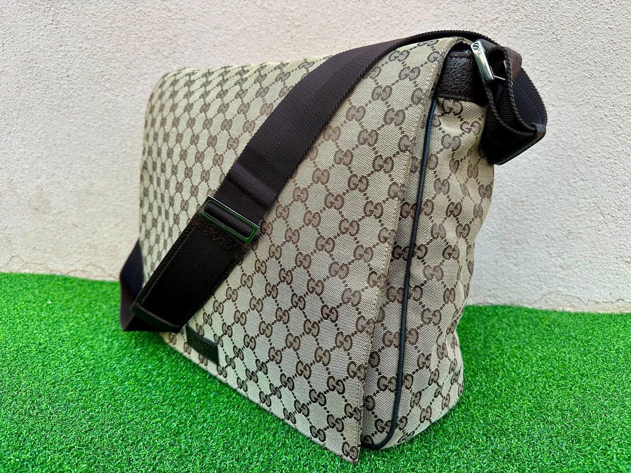 Gucci Authentic Gucci GG Monogram Large Flap Messenger Bag Size ONE SIZE - 2 Thumbnail