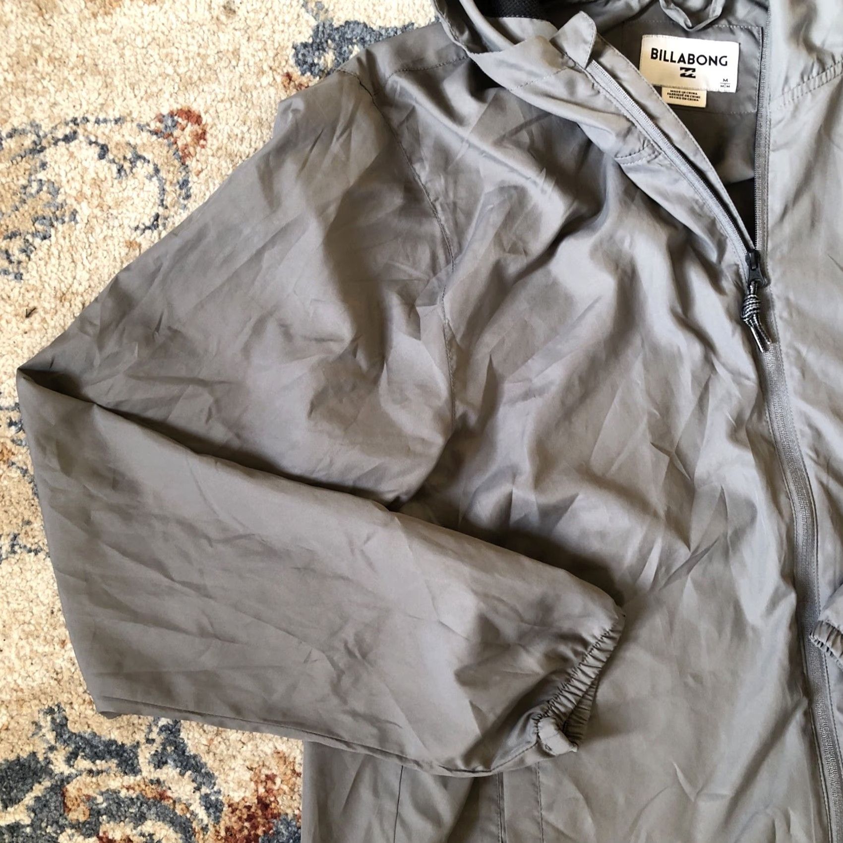 Billabong Billabong Jacket Mens M Gray Zip Up Hooded Lightweight Outerwear Windbreaker Full Zip Casual Travel Size US M / EU 48-50 / 2 - 3 Thumbnail