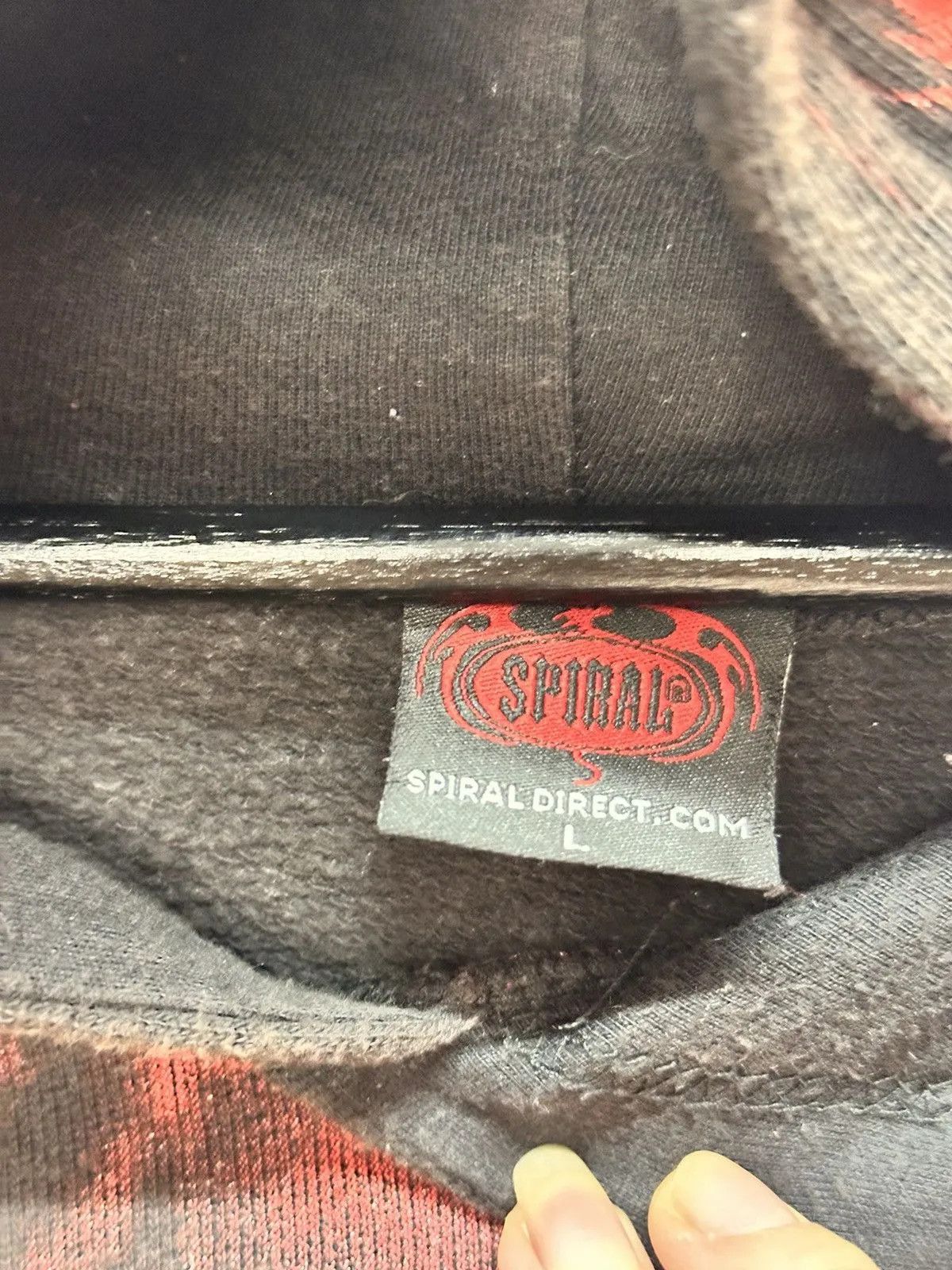 Band Tees 👉 Vintage 2000s Anarchy Graphic Pullover Hoodie Men’s Size US L / EU 52-54 / 3 - 10 Thumbnail