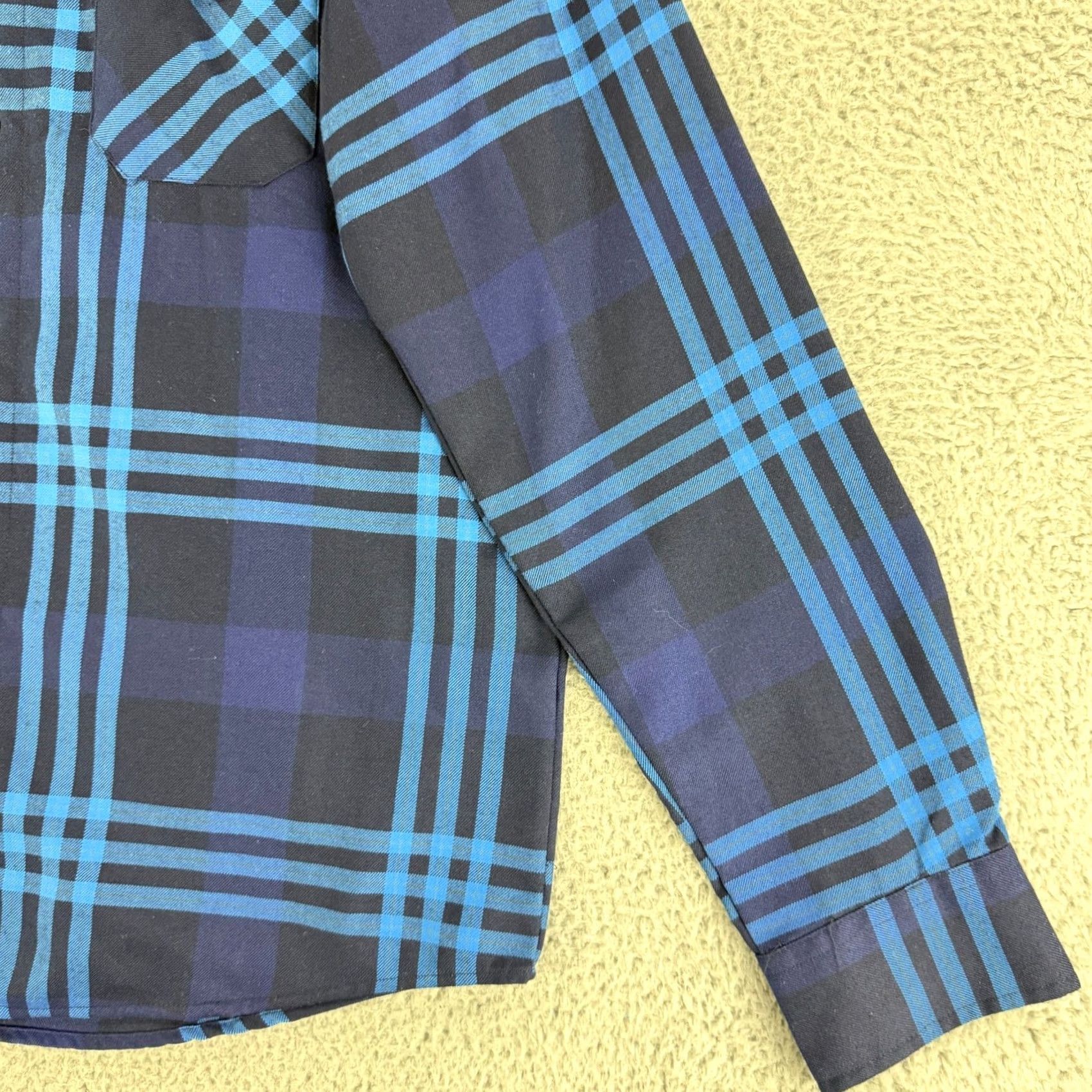 Vintage Dixxon Flannel Company Shirt Mens XLT Blue Plaid D-Tech Button Down Size US XL / EU 56 / 4 - 3 Thumbnail