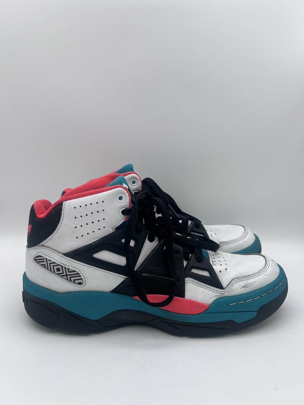 Other Adidas Mutumbo 2 Size 8.5 Mens White Teal Orange Size US 8.5 / EU 41-42 - 1 Thumbnail