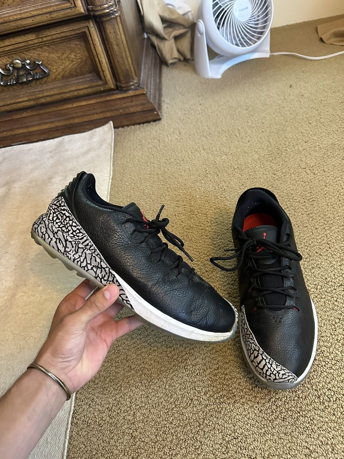 Jordan Brand Jordan Black Cement Golf Shoes Size US 11.5 / EU 44-45 - 2 Thumbnail