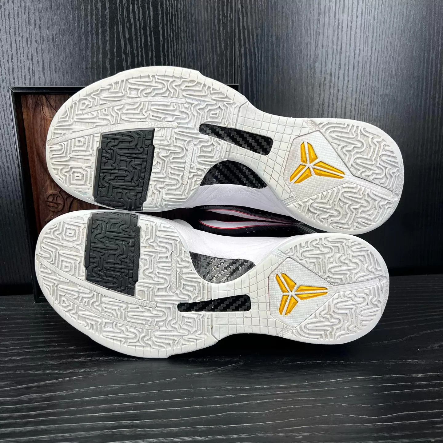 Nike Nike Air Jordan 5 Bruce Lee White Dragon 42.5 Size US 9.5 / EU 42-43 - 6 Thumbnail