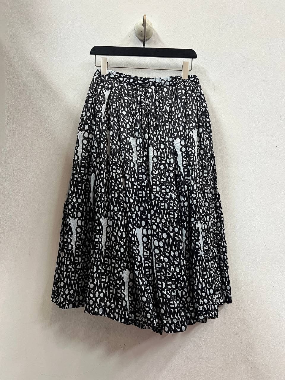 Comme des Garcons SS19 Comme Des Garcons x baanai Reversible Cut Out Skirt Size 28" / US 6 / IT 42 - 1 Thumbnail