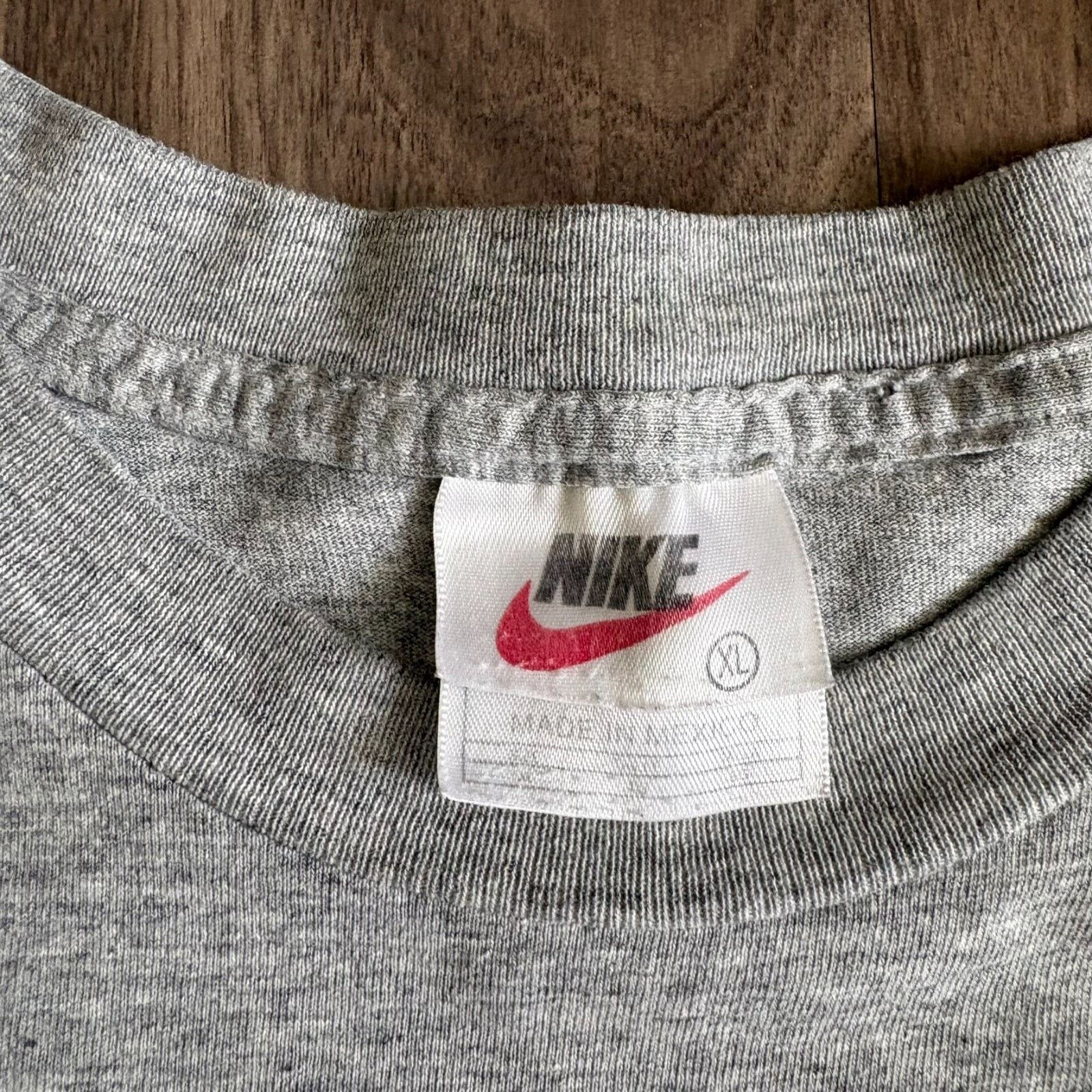 Nike Vintage Nike Basketball Art T-Shirt Men's Size XL White Tag Size US XL / EU 56 / 4 - 4 Thumbnail