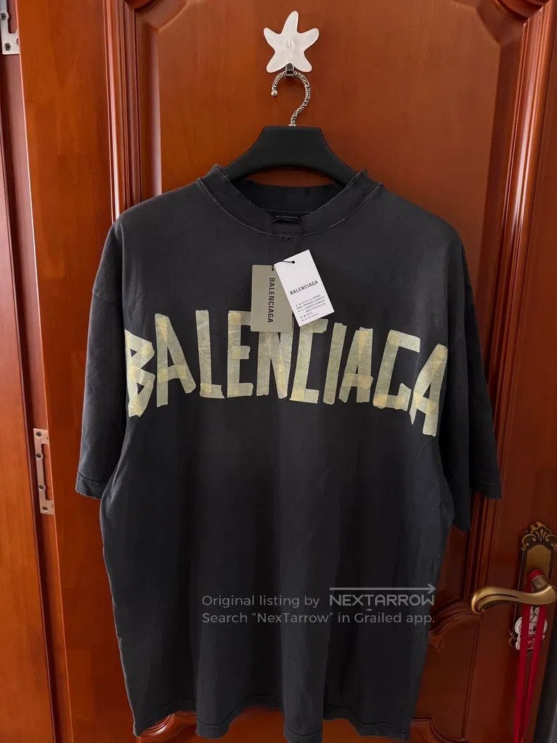 Balenciaga Balenciaga Tape short sleeve Size US L / EU 52-54 / 3 - 1 Thumbnail