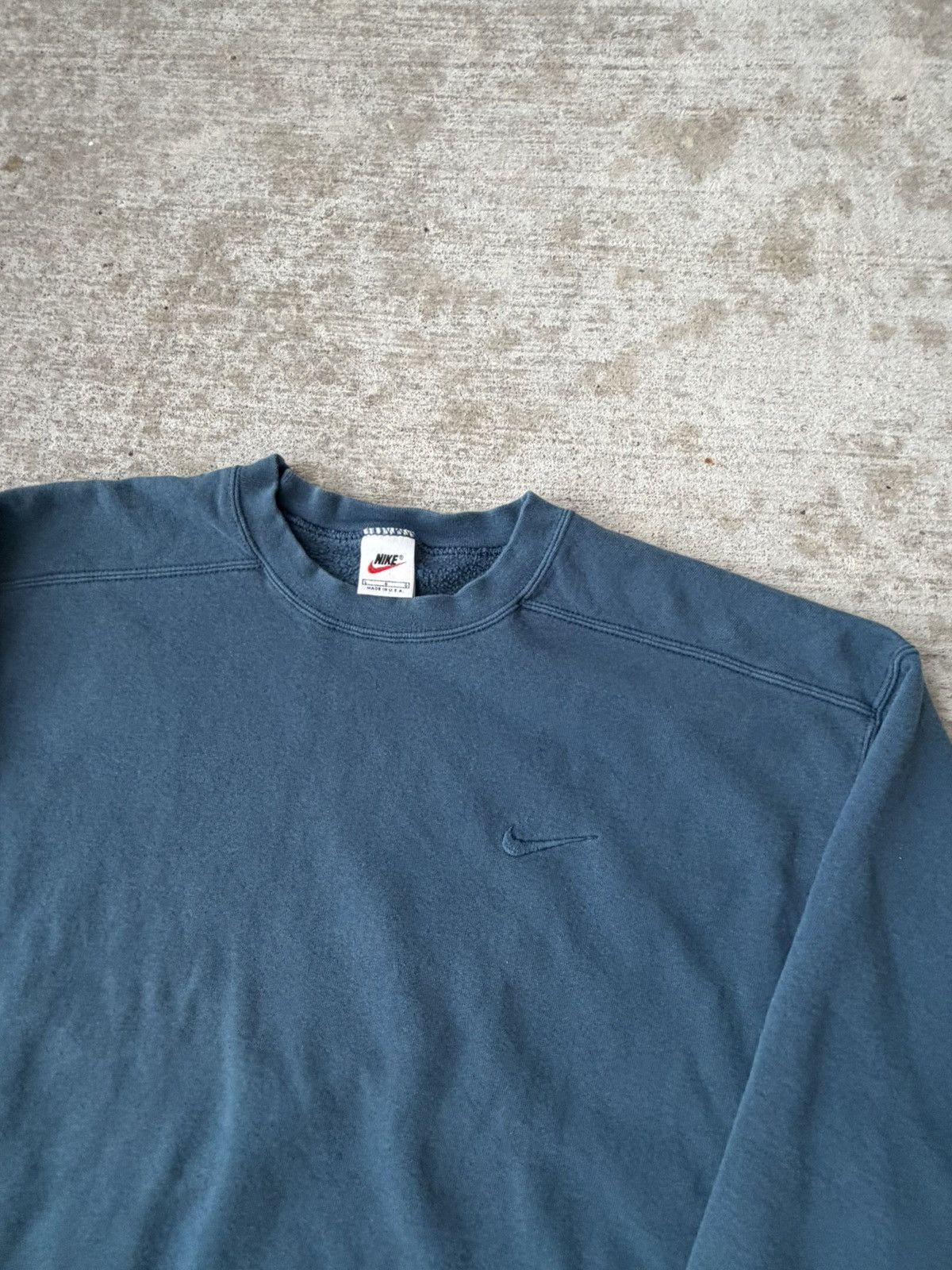 Nike 90s Nike made in USA Teal Crewneck Sweatshirt Size US L / EU 52-54 / 3 - 1 Thumbnail