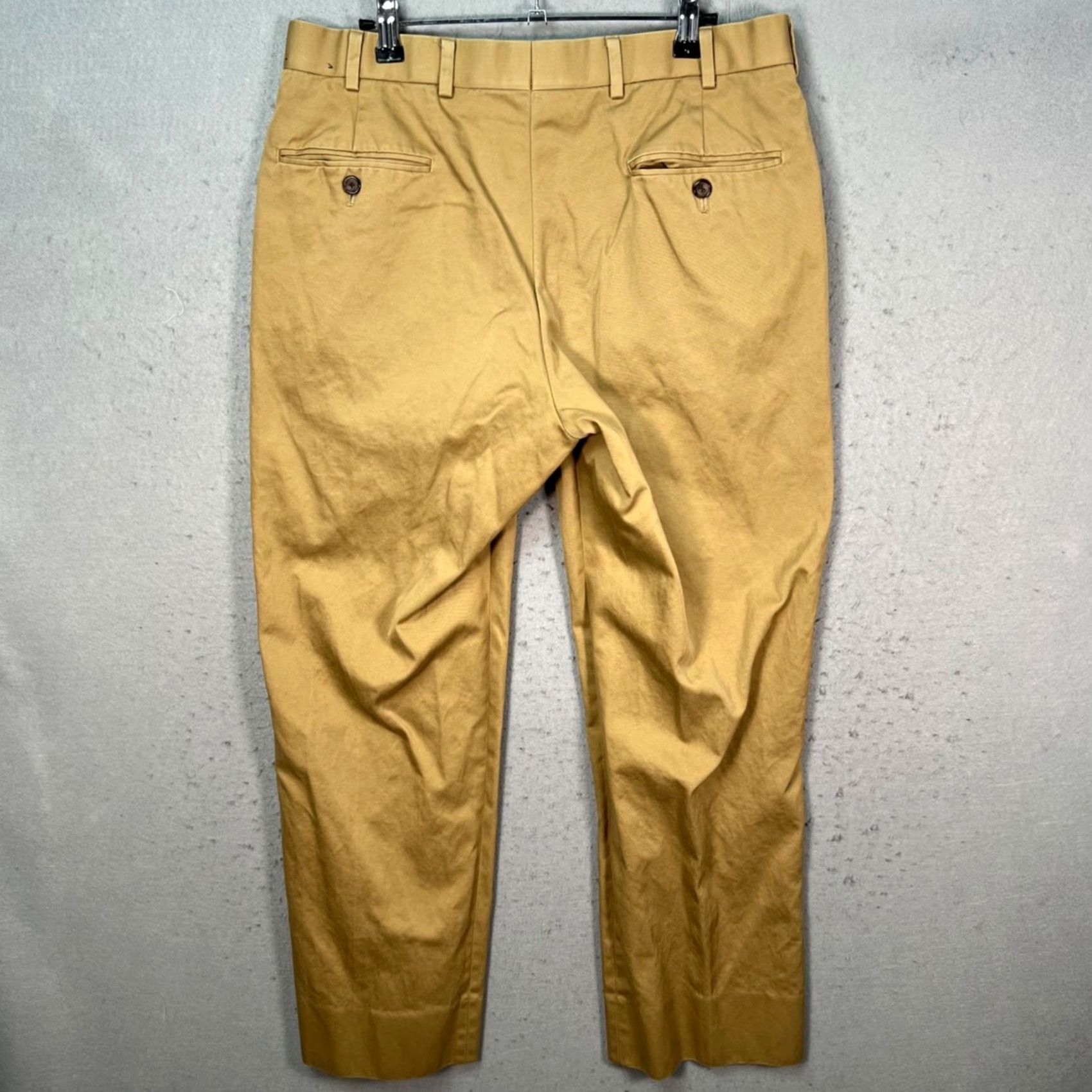 Brooks Brothers Brooks Brothers Country Club Mens Pants 34x30 Khaki 100% Cotton Chino Flat Front Beige Casual Business Slim Straight Earves? Size US 34 / EU 50 - 2 Thumbnail