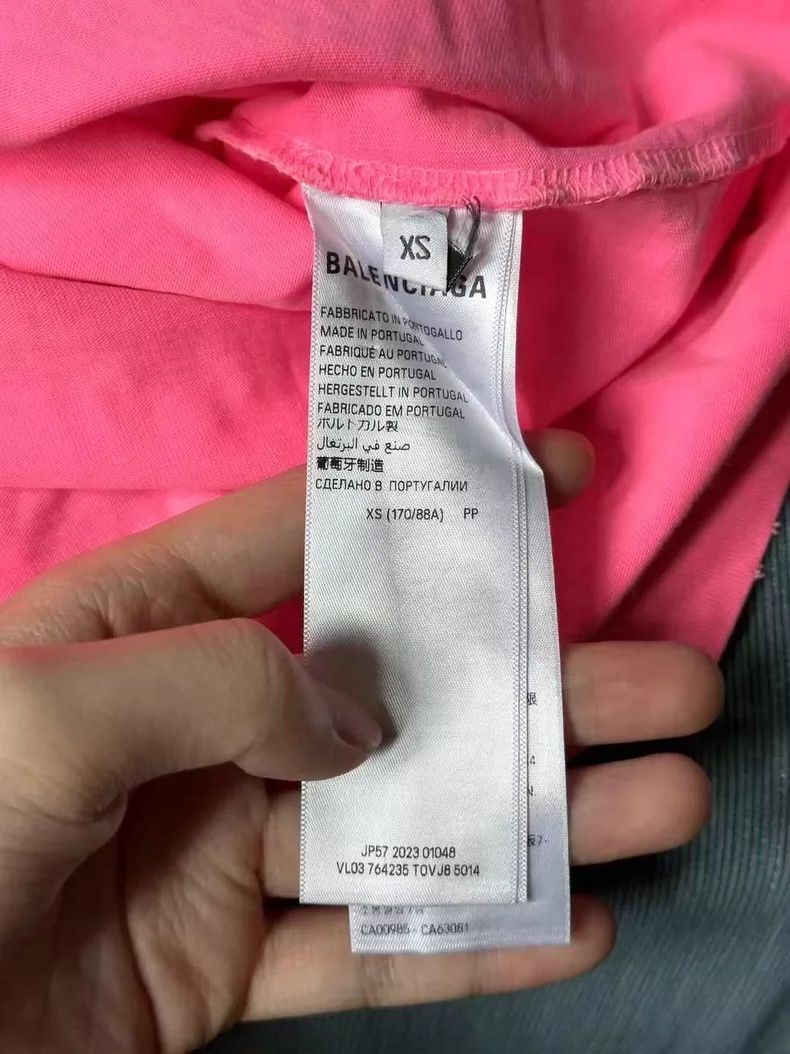 Balenciaga Balenciaga Embroidered short sleeves before and after powd Size US XS / EU 42 / 0 - 4 Thumbnail