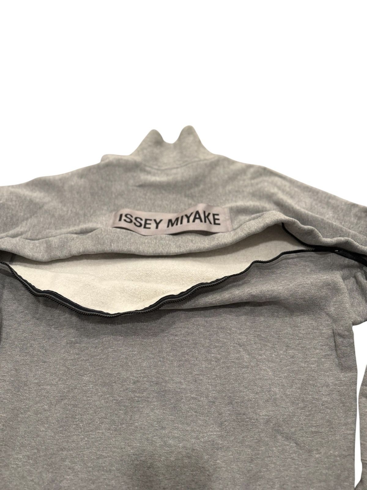 Issey Miyake RARE Issey Miyake zip crewneck Size M / US 6-8 / IT 42-44 - 3 Thumbnail
