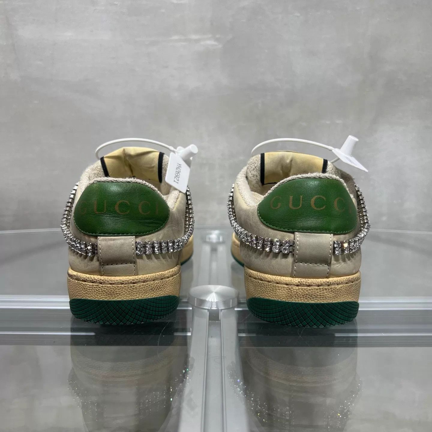 Gucci Gucci Distressed Rhinestone Sneakers Women's 35.5 Size US 5 / IT 35 - 6 Thumbnail