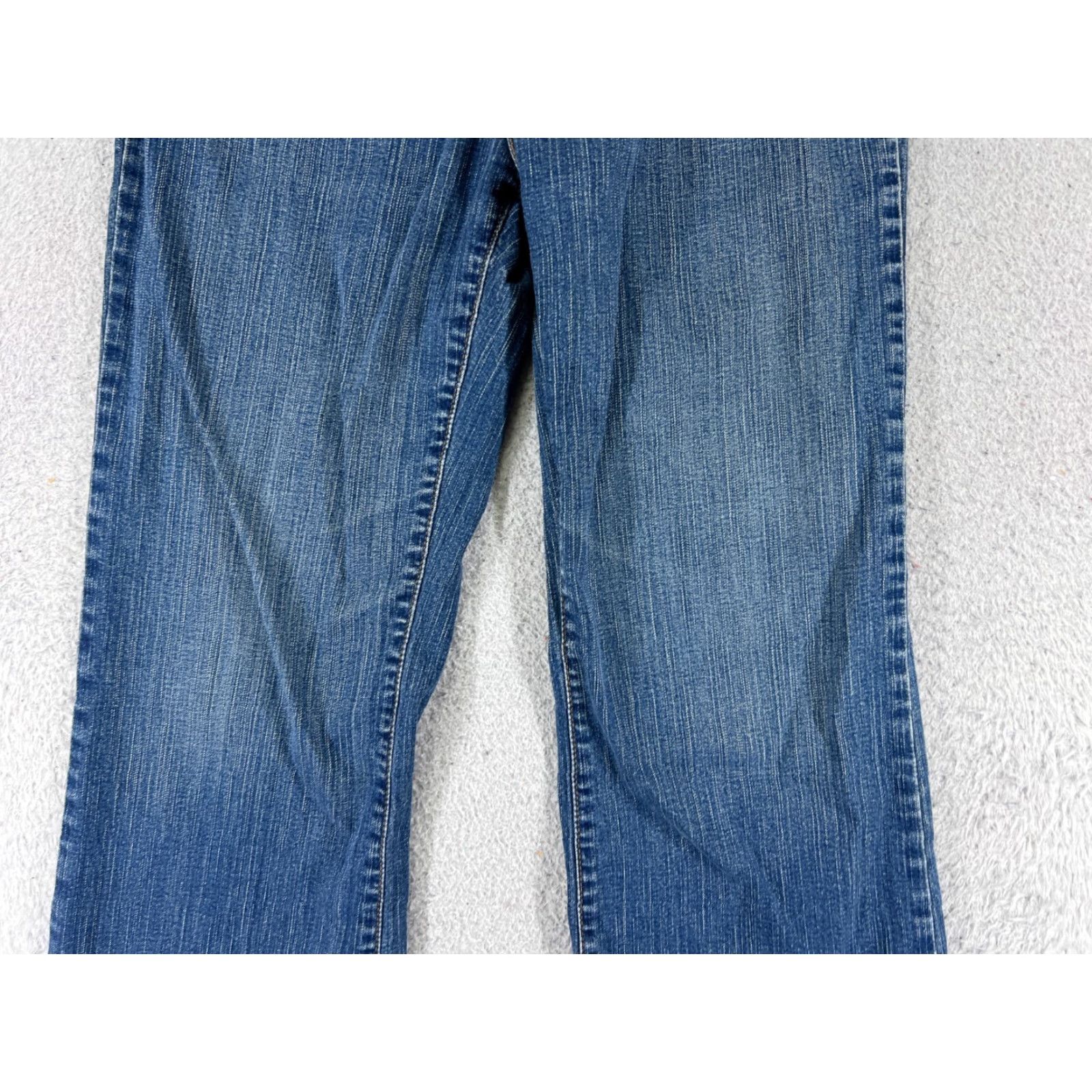 Levi's VINTAGE Levi's Jeans Women 8 Blue Denim 512 Bootcut Mid Wash Regular Fit 27 Inseam Size 30" / US 8 / IT 44 - 3 Thumbnail