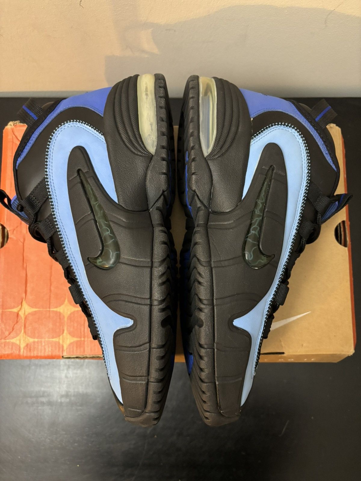 Nike Nike Air Max Penny 1 Varsity Royal Blue 2005 Size US 10 / EU 43 - 4 Thumbnail