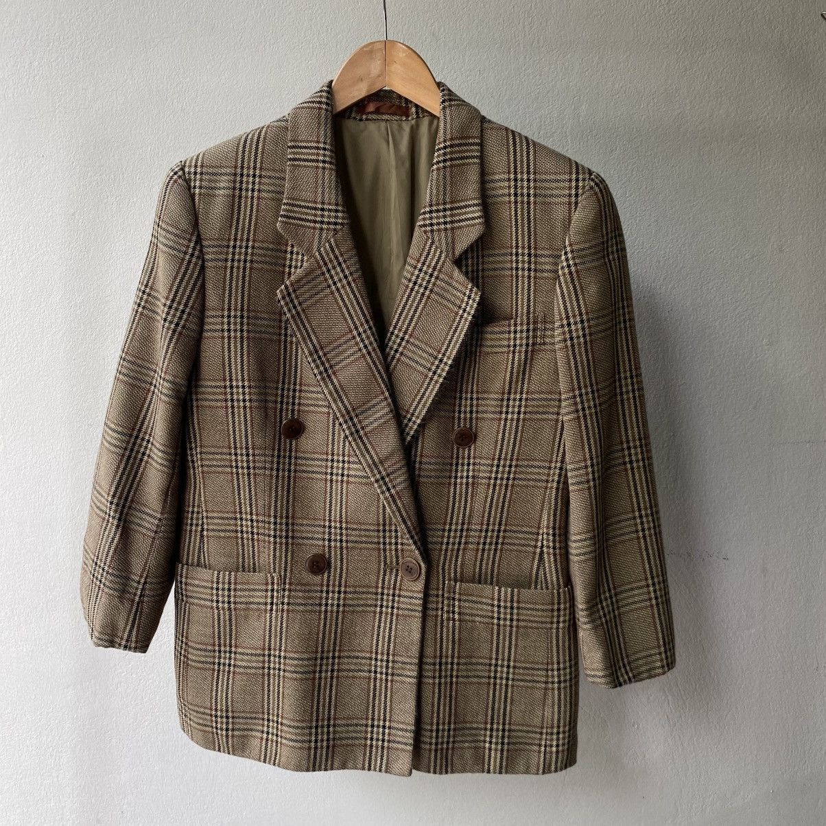 Burberry Burberrys Brown Plaid Double-Breasted Blazer Size L / US 10 / IT 46 - 1 Thumbnail