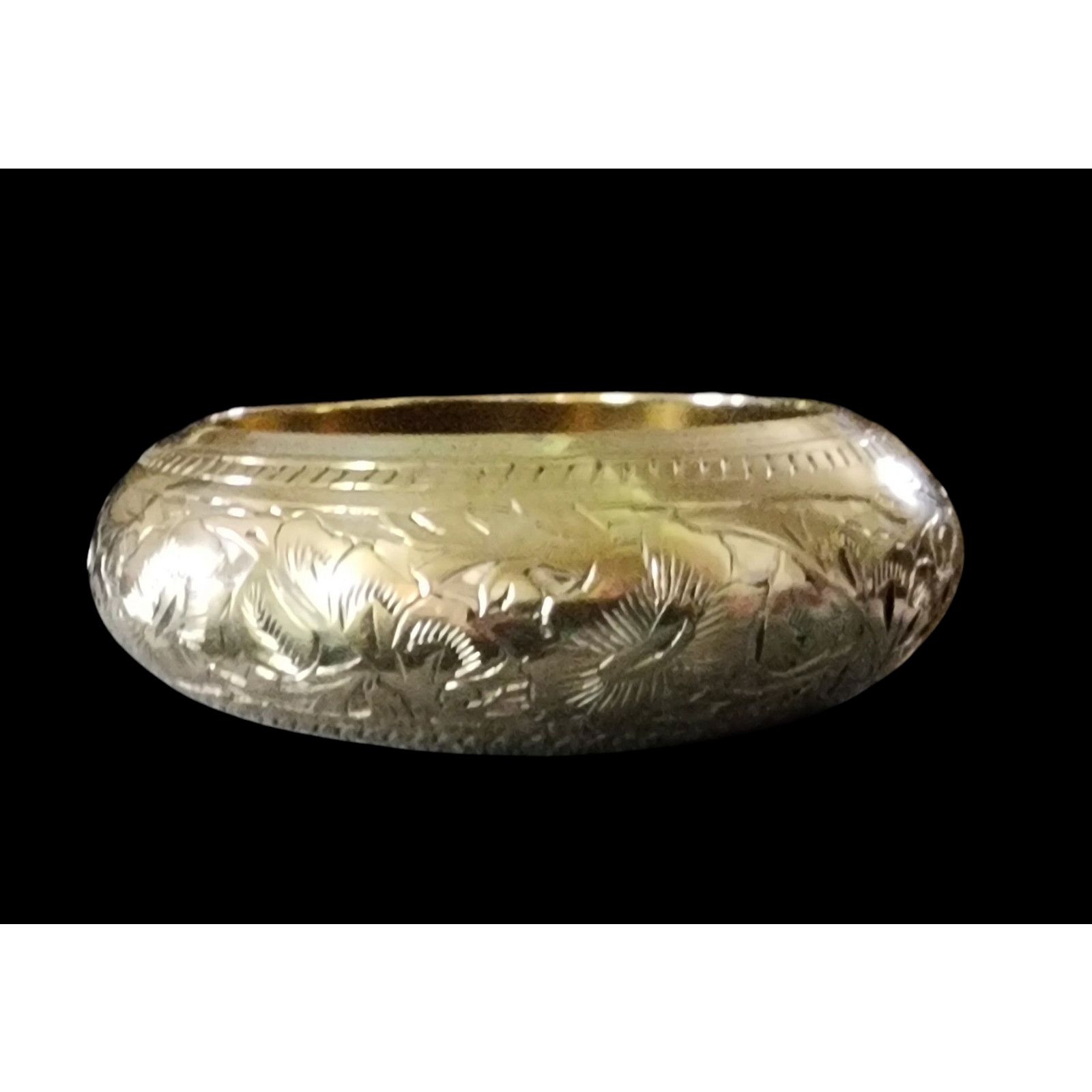 The Unbranded Brand Costume Brass Embossed Design bangle bracelet fashion 0174B Size ONE SIZE - 6 Thumbnail