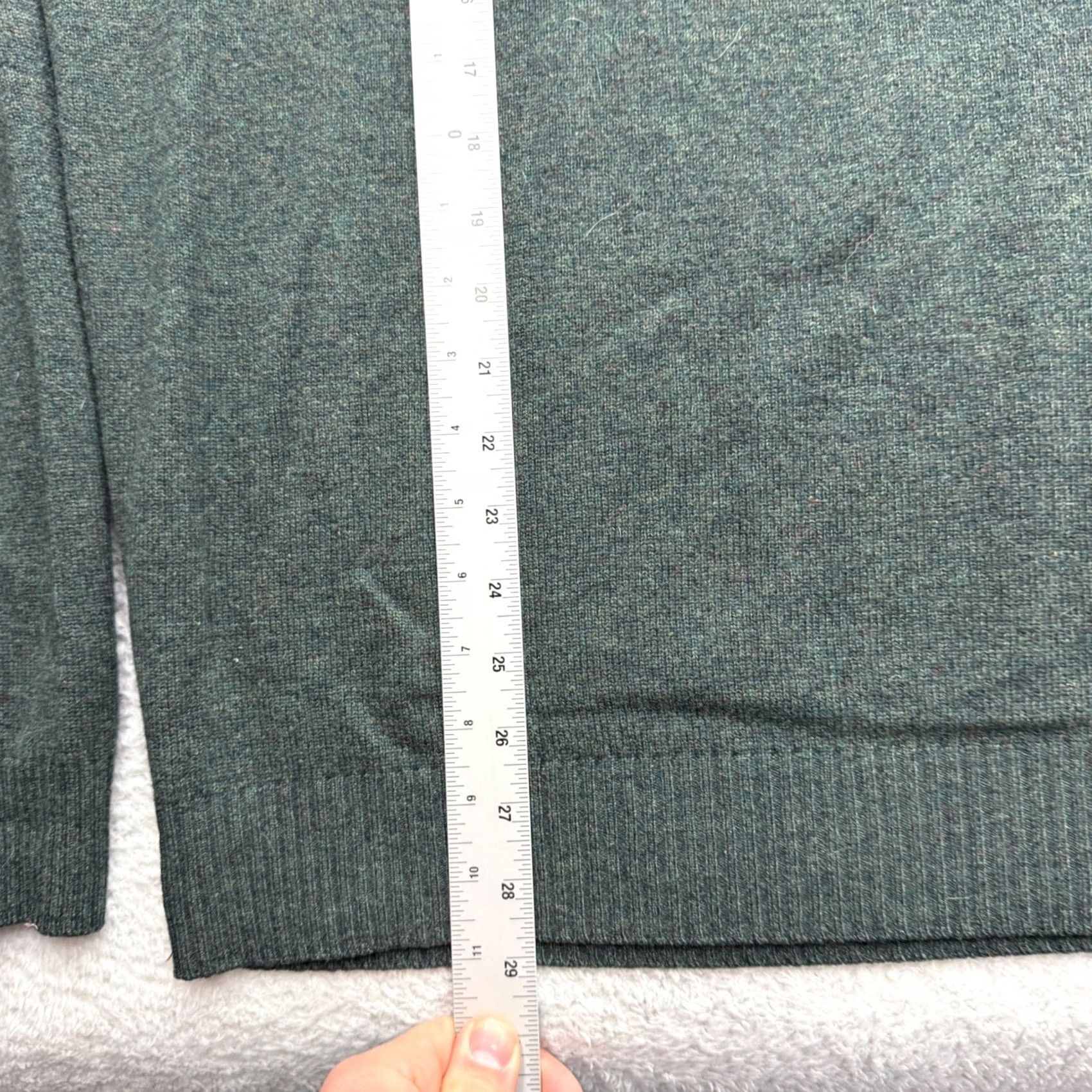 Brooks Brothers VINTAGE Brooks Brothers 346 Mens XL Green Wool Crewneck Raglan Sweater Size US XL / EU 56 / 4 - 4 Thumbnail