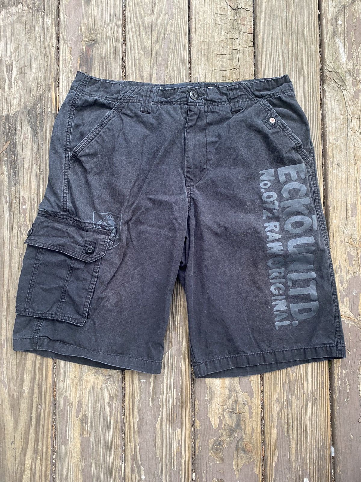 Ecko Unltd. × Vintage Vintage Ecko Cargo Shorts Size US 34 / EU 50 - 1 Thumbnail