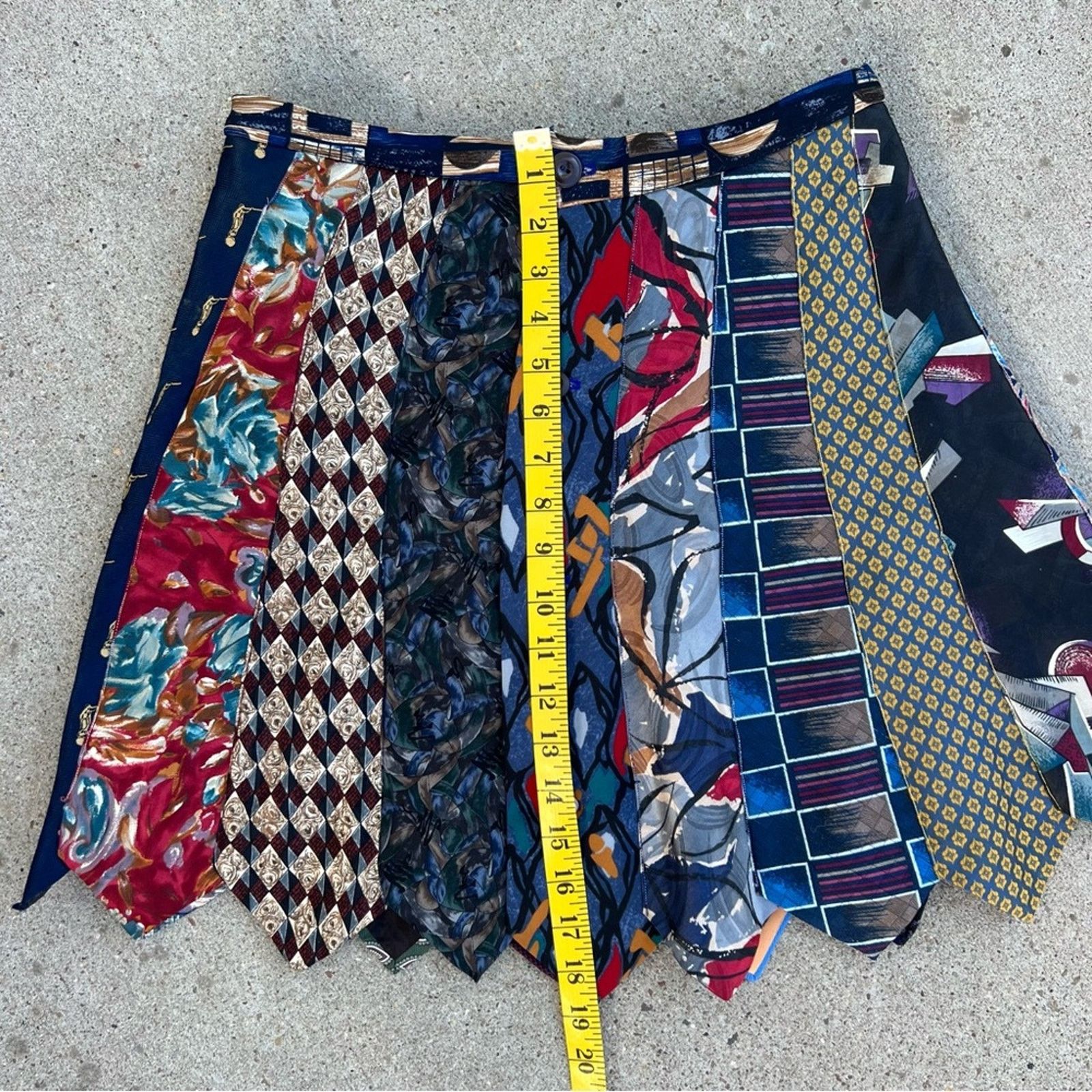 Vintage Custom Upcycled Vintage Necktie Skirt MEDIUM Size 28" / US 6 / IT 42 - 8 Thumbnail