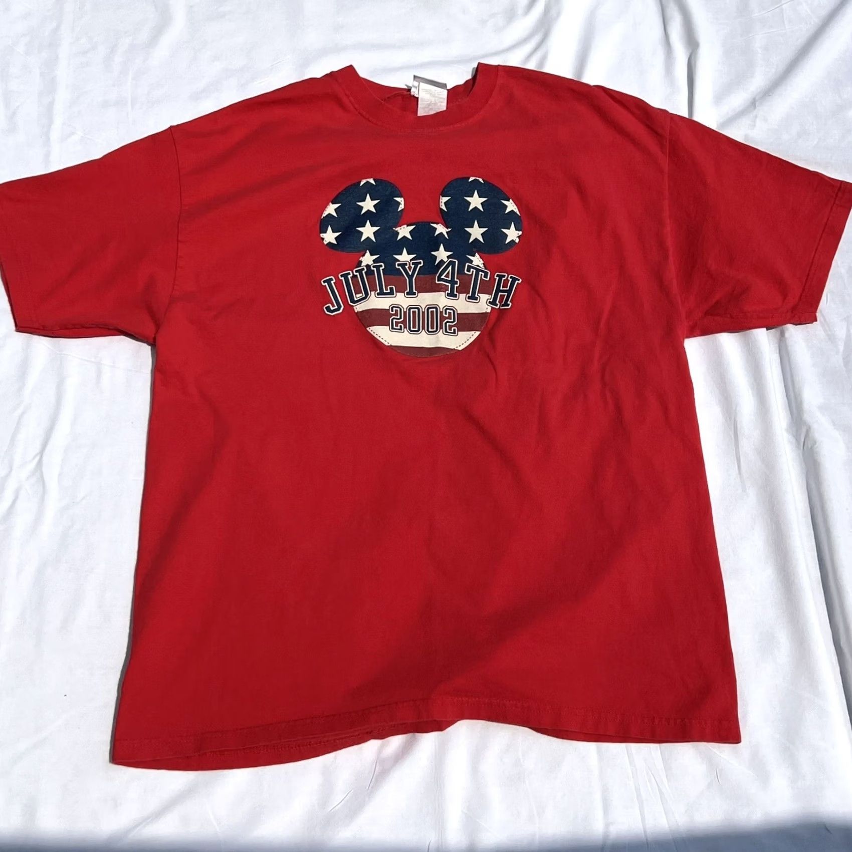 Disney VINTAGE Disney T-Shirt Mens Red 4th of July Mickey Mouse American Flag Sz L Womens/Mens? Size US L / EU 52-54 / 3 - 3 Thumbnail