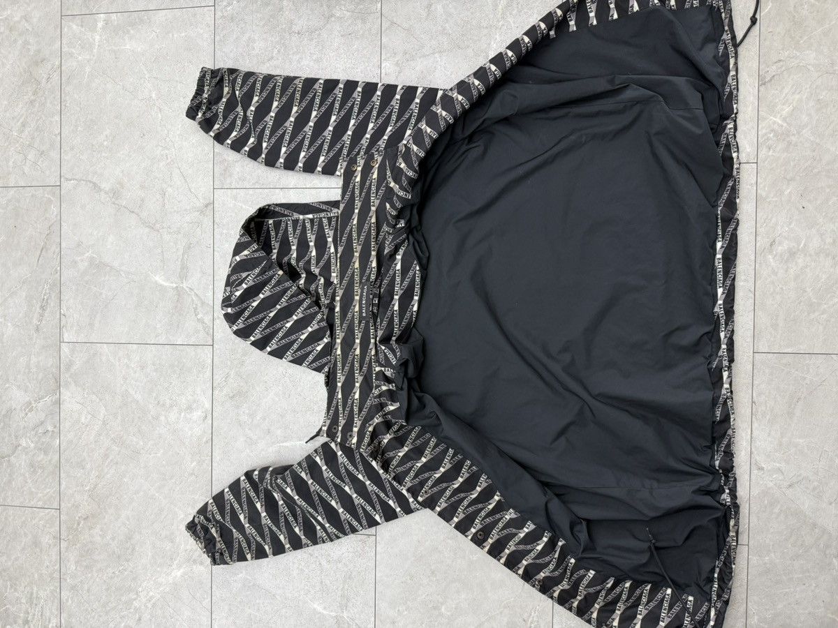 Balenciaga Balenciaga Size US L / EU 52-54 / 3 - 4 Thumbnail