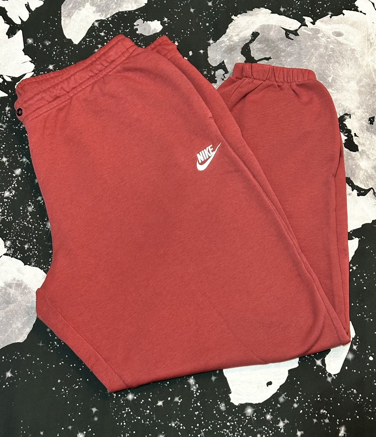 Nike Nike Athletic Sportswear Jogger Sweatpants Size US 38 / EU 54 - 2 Thumbnail